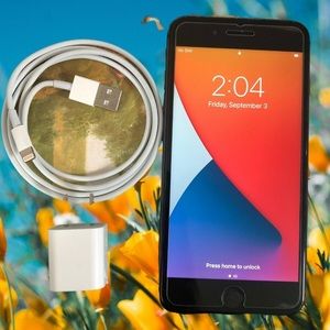 IPhone 8 Plus | 64 Gb